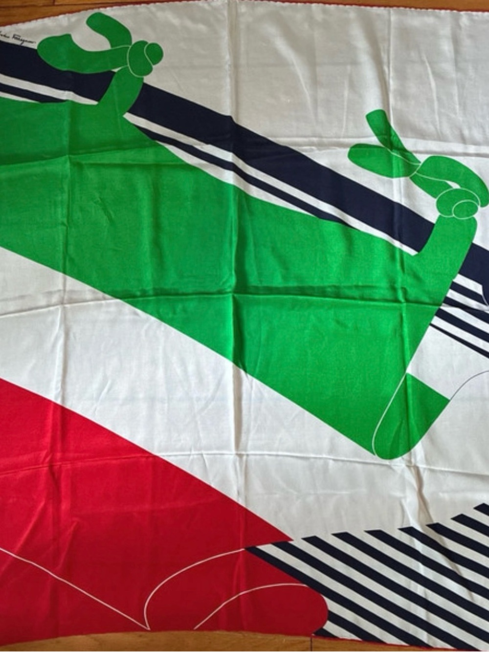 Salvatore Ferragamo vintage silk scarf - Picture 4 of 5